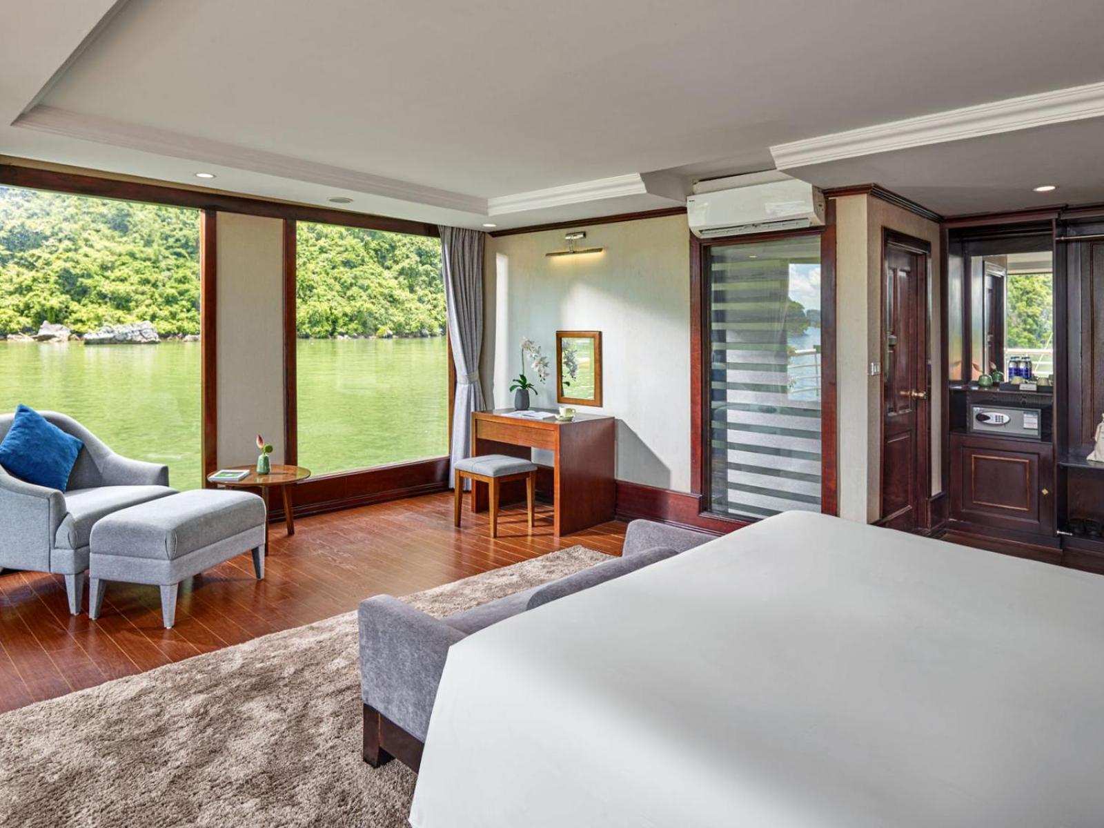Hotel Halong Luxury Cruise à Hạ Long Extérieur photo