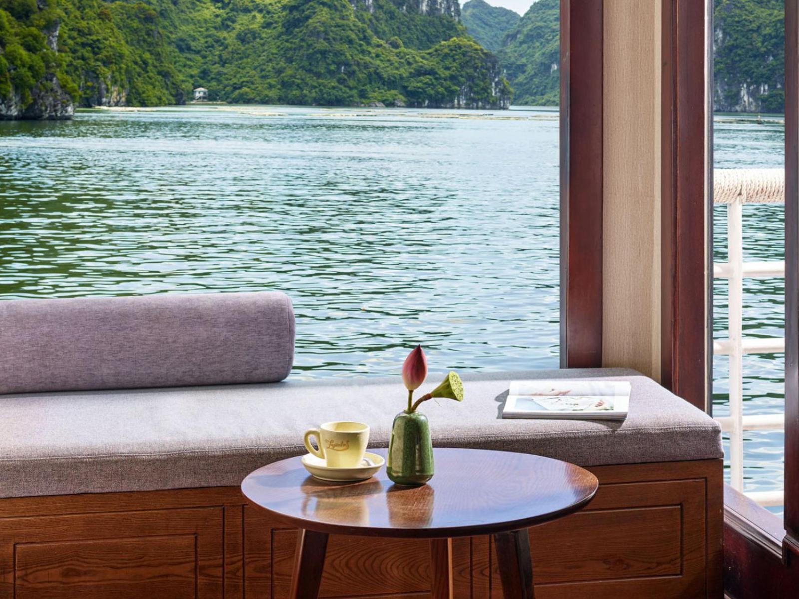 Hotel Halong Luxury Cruise à Hạ Long Extérieur photo